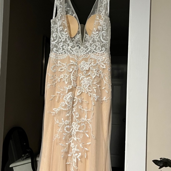 Jovani gown - Picture 3 of 6